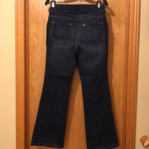 Motherhood maternity S or 6 x 29” boot cut below belly stretch denim blue jeans